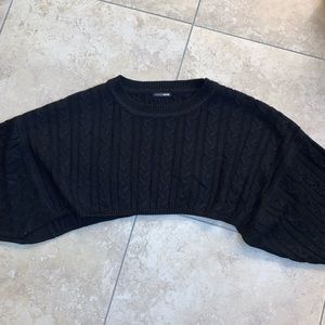 Cropped oversized fashionova sweter very comfortable great condition